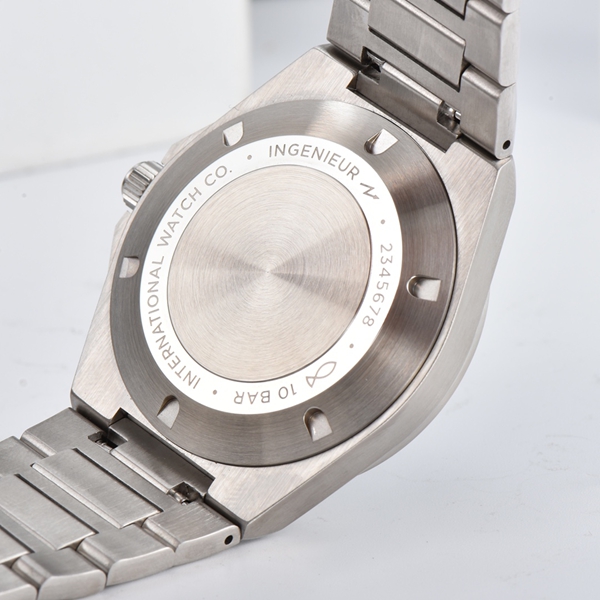 アイ・ダブリュー・シー全体デザイン